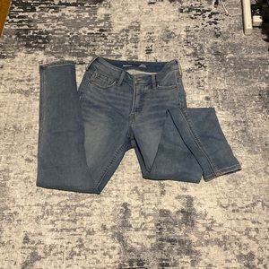 Women’s fleece lined light blue skinny jeans